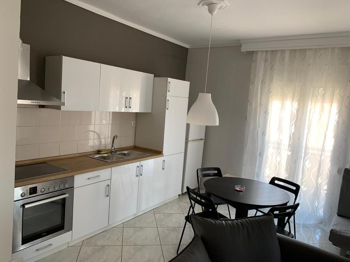 Apartment 30M From The Sea เทสซาโลนิกิ ภายนอก รูปภาพ